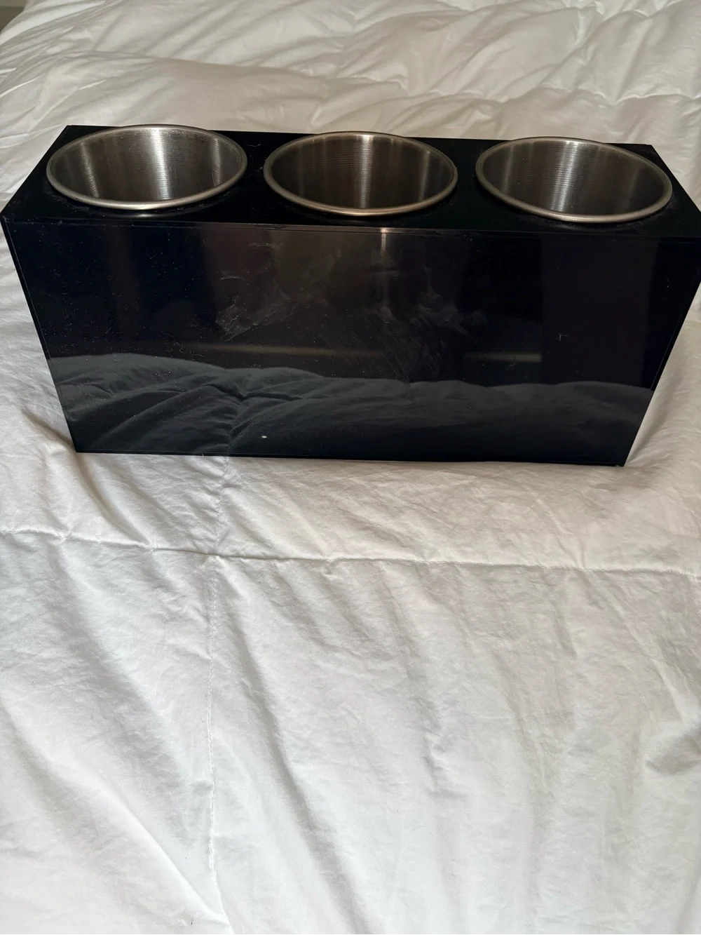 Black 3-Cup Stainless Steel Organizer Tray  For Hairdryer and brushes
